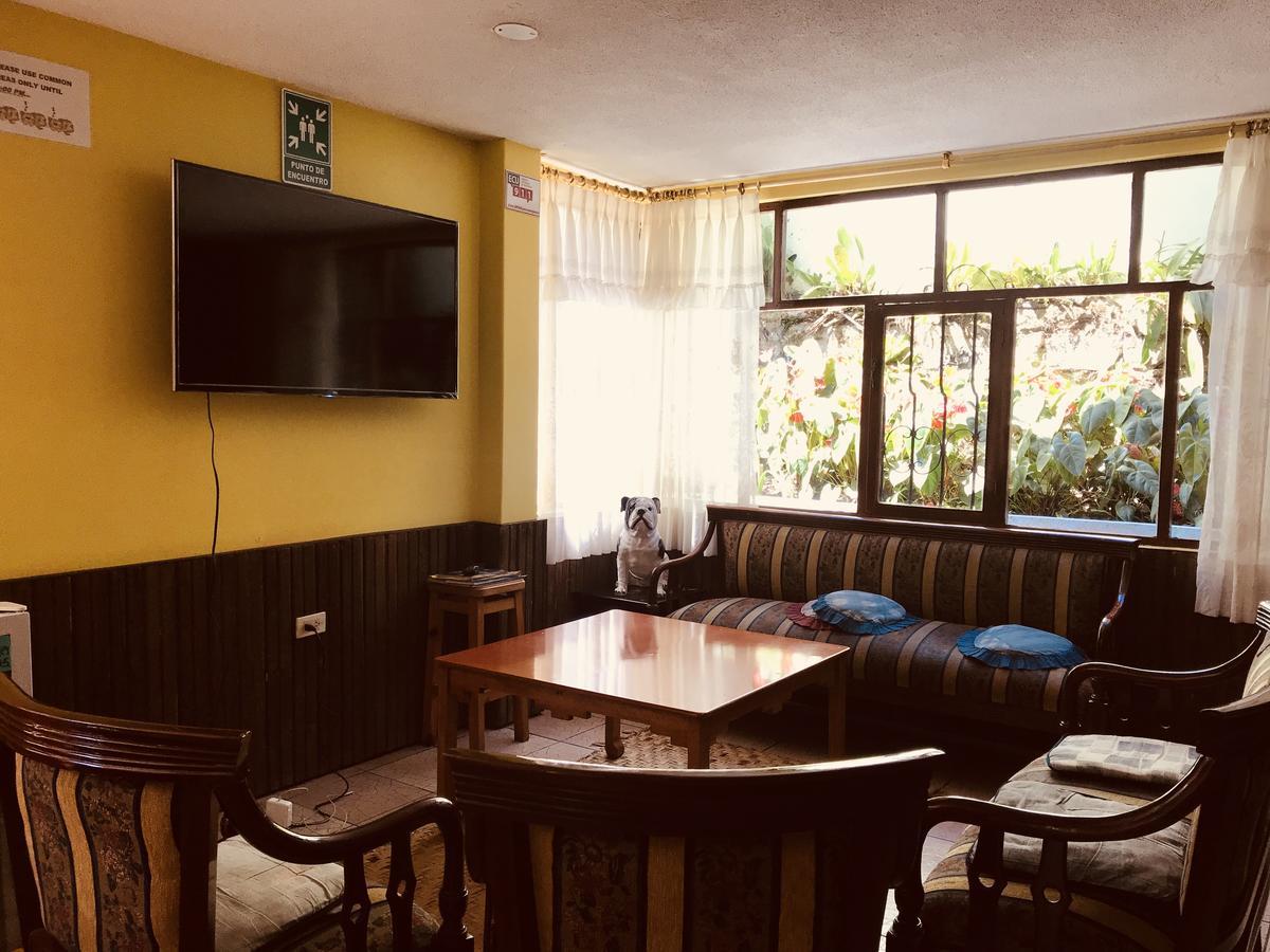 Hostal Princesa Maria 巴尼奥斯 外观 照片