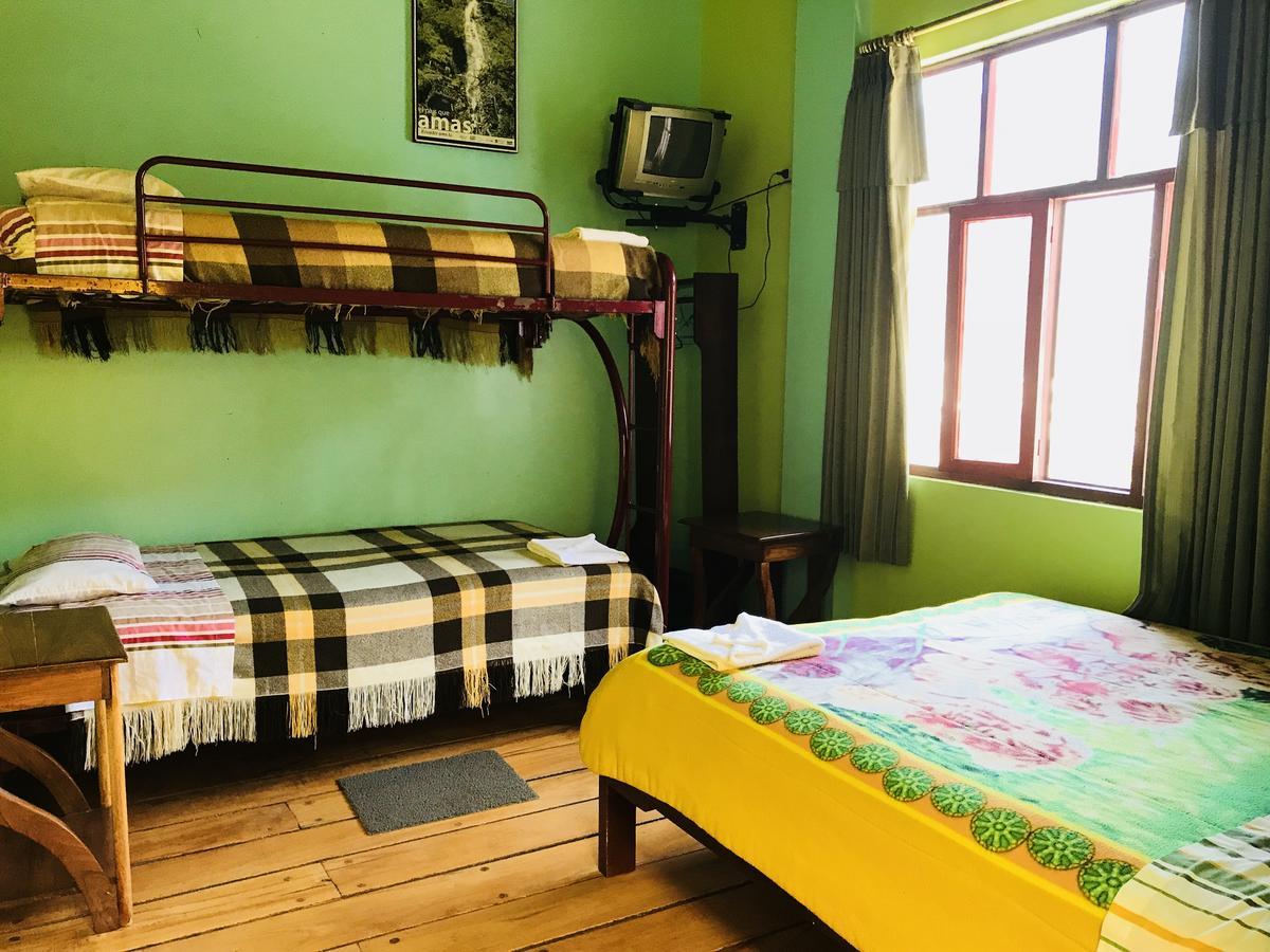 Hostal Princesa Maria 巴尼奥斯 外观 照片